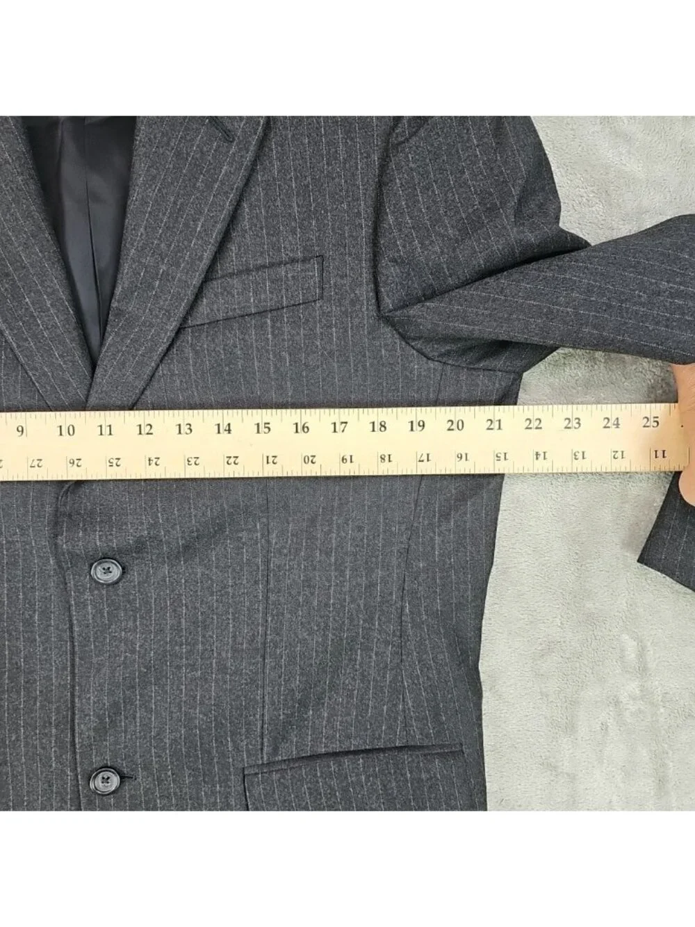 Banana Republic Suit Jacket Mens 42R Gray Pinstripe Wool Two Button Made Turkey